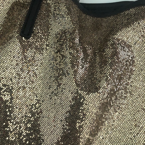 Macys gold beach bag - inside is waterproof . - Picture 4 of 5